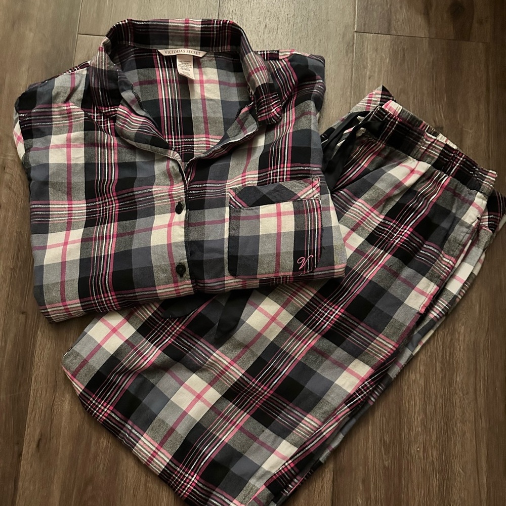 Victoria’s Secret pijamas - Picture 2 of 5